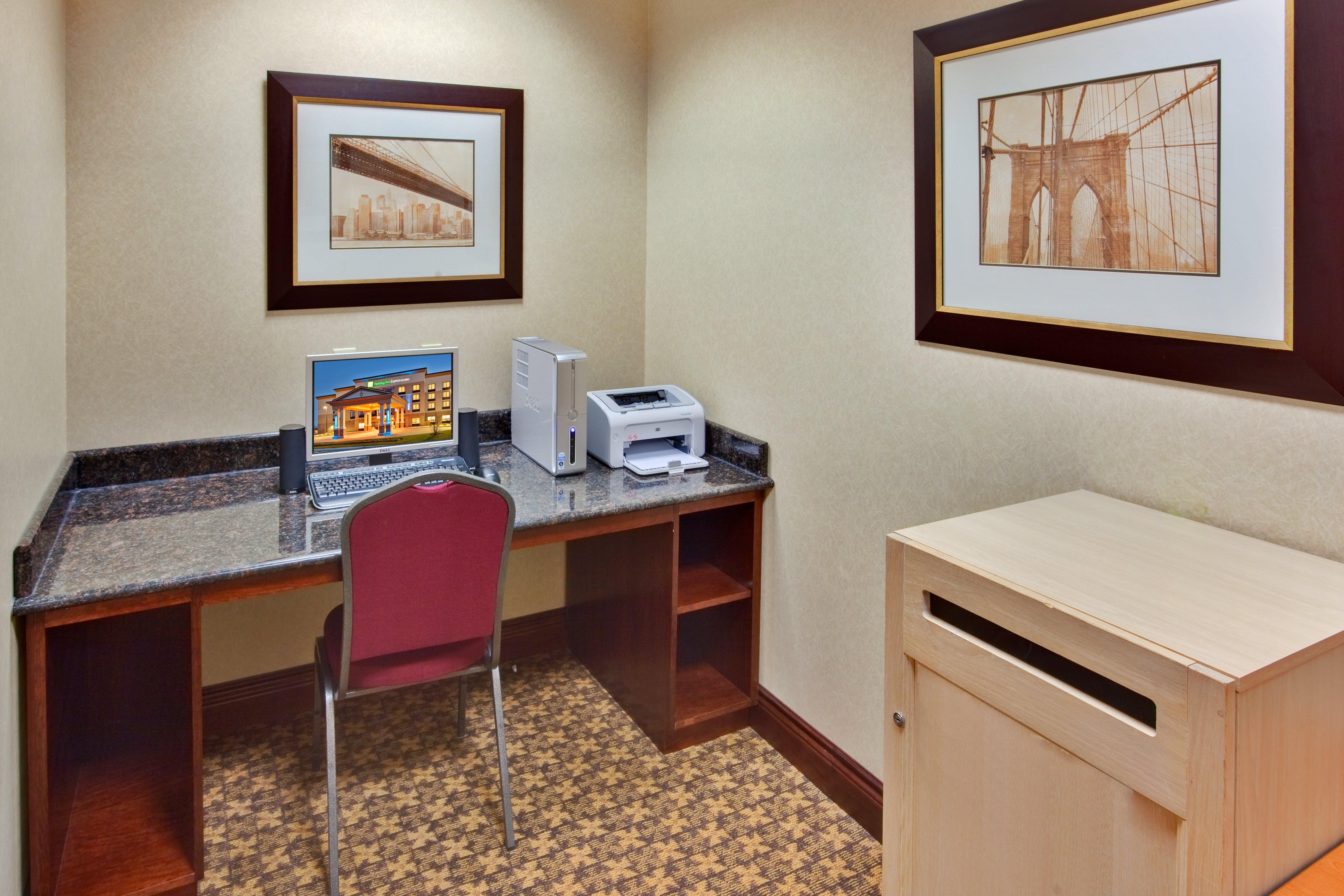 Holiday Inn Express Hotel & Suites Brockville By Ihg Экстерьер фото