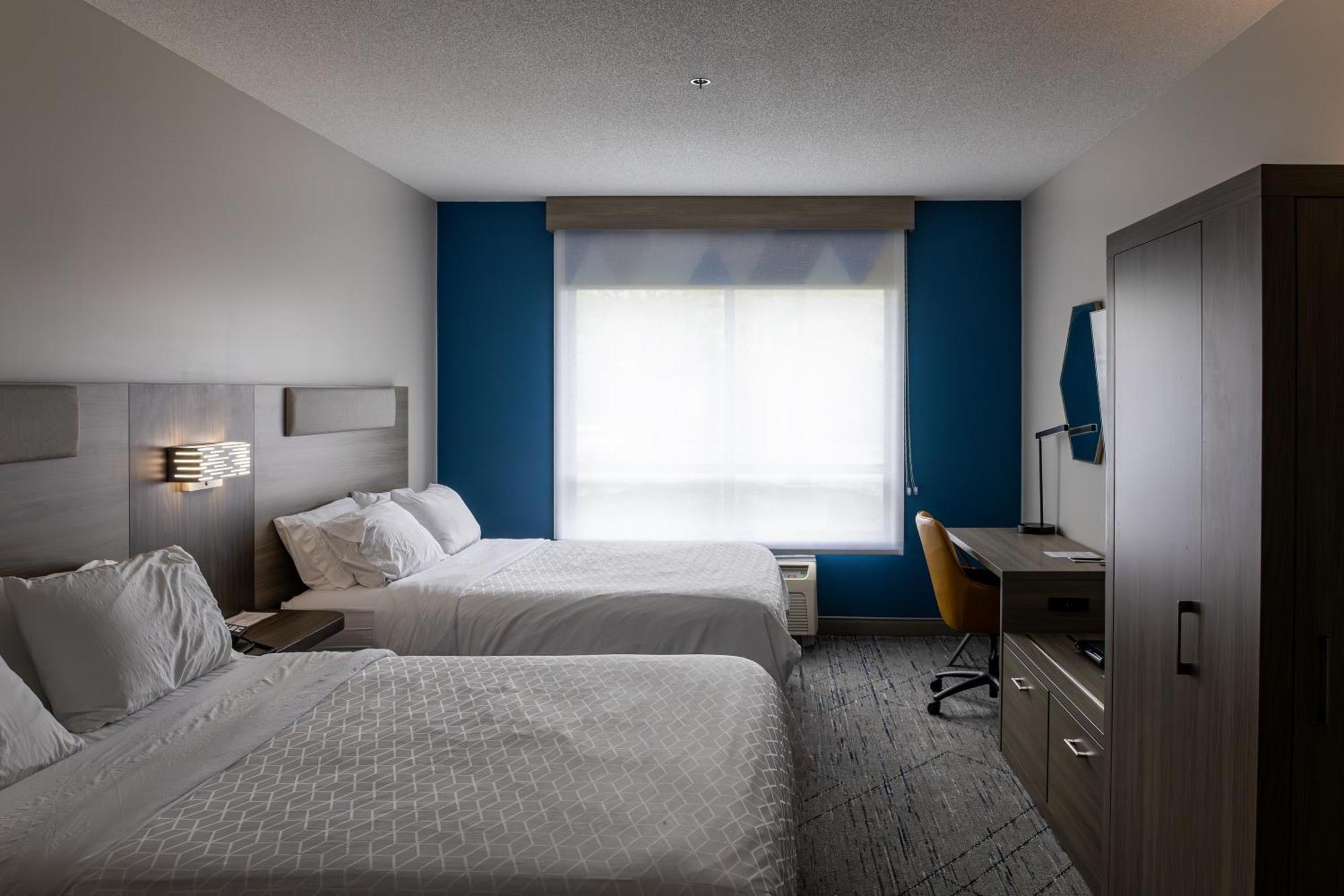 Holiday Inn Express Hotel & Suites Brockville By Ihg Экстерьер фото