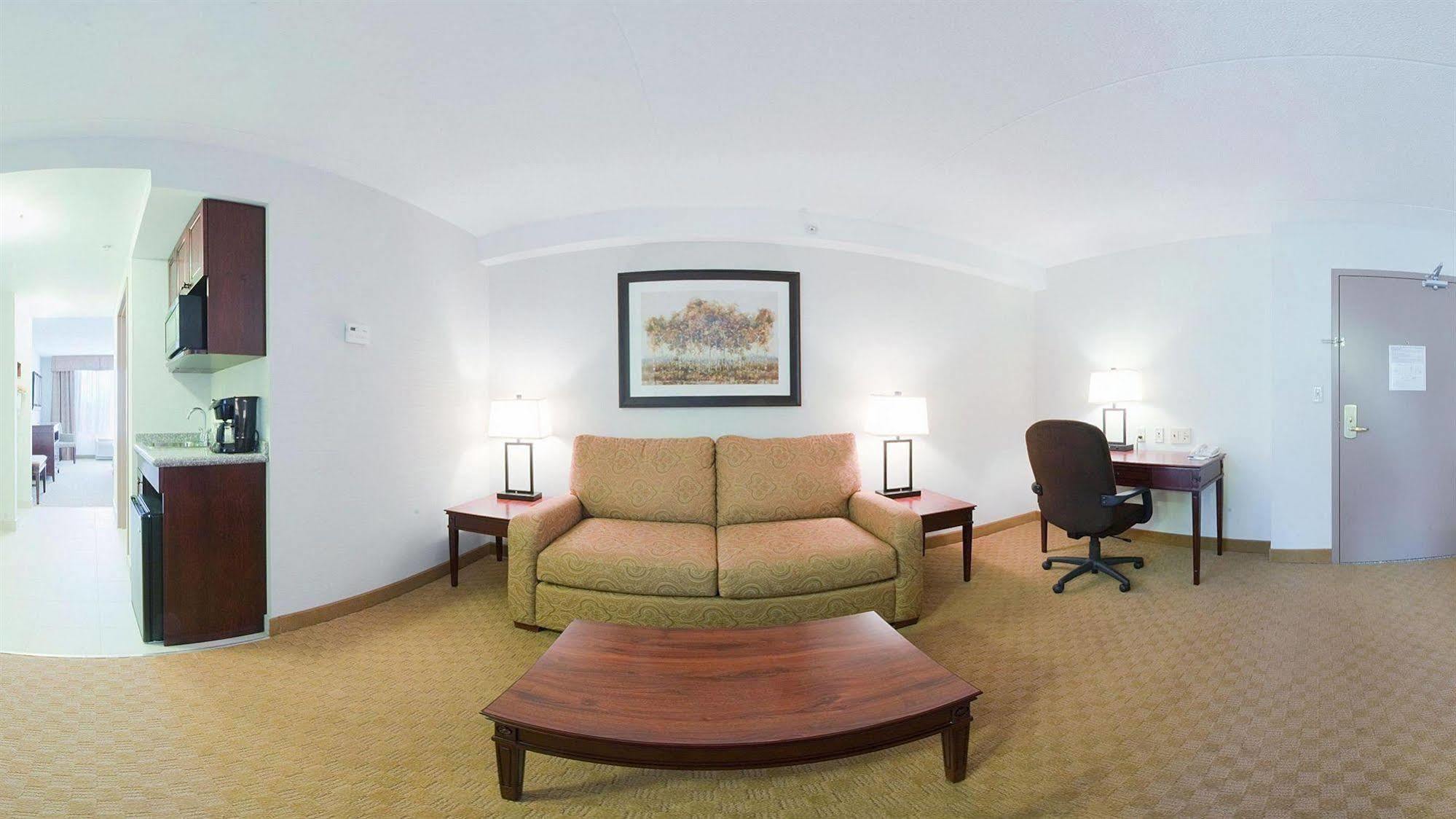 Holiday Inn Express Hotel & Suites Brockville By Ihg Экстерьер фото